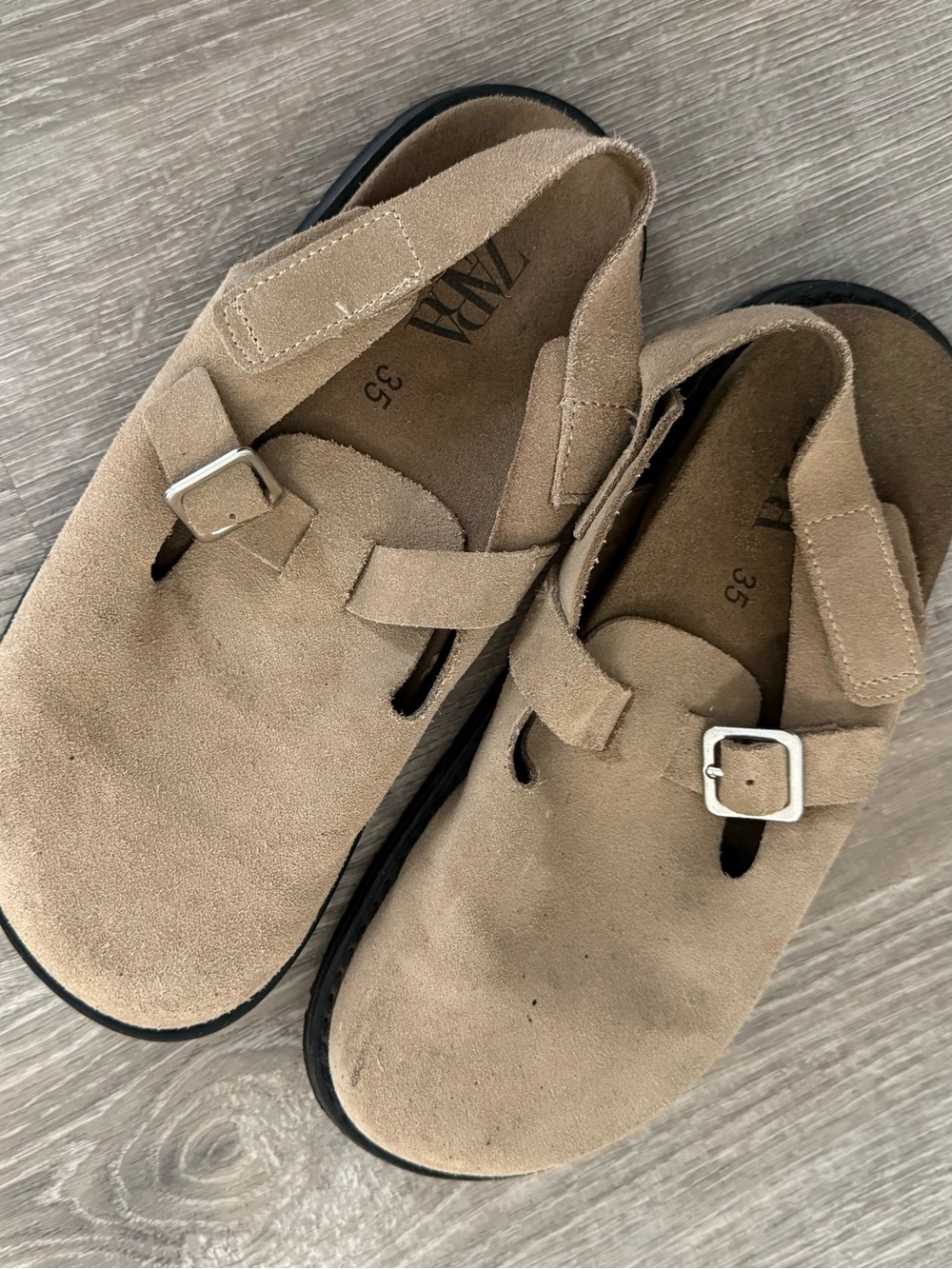 ZARA Boys Beige Suede Buckle Clog Sandals